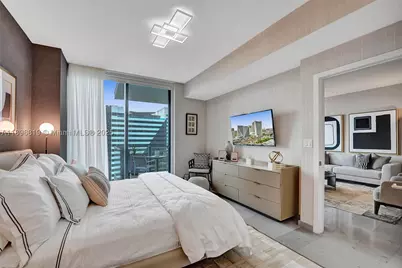 88 SW 7th #1408, Miami, FL 33130 - Photo 10