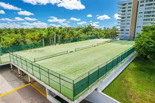 155 Ocean Ln, Key Biscayne, FL 33149 - Photo 20