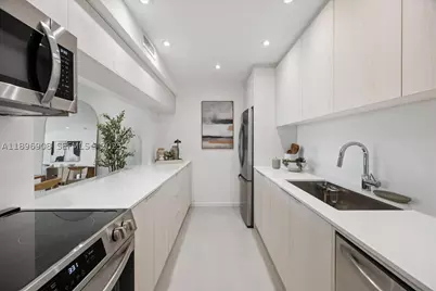 155 Ocean Lane #302, Key Biscayne, FL 33149 - Photo 6