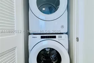 159 NE 6th, Miami, FL 33132 - Photo 22