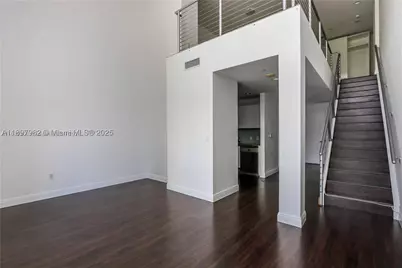 1050 Brickell #414, Miami, FL 33131 - Photo 12
