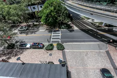 1050 Brickell #414, Miami, FL 33131 - Photo 30