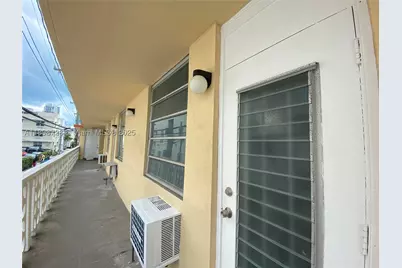 441 Collins #27, Miami Beach, FL 33139 - Photo 16