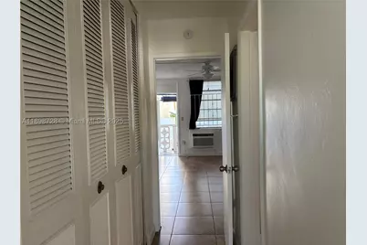 441 Collins #27, Miami Beach, FL 33139 - Photo 26