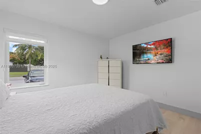 11350 SW 57th, Miami, FL 33173 - Photo 22