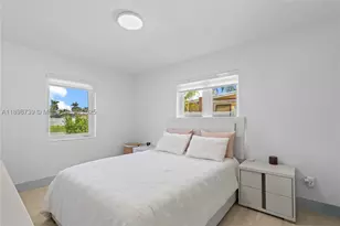 11350 SW 57th, Miami, FL 33173 - Photo 12
