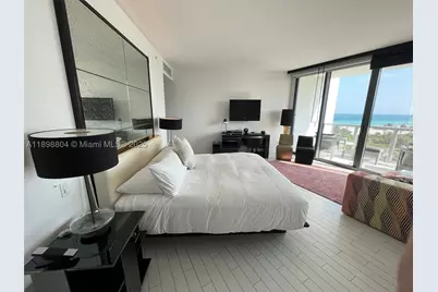 2201 Collins #626, Miami Beach, FL 33139 - Photo 2