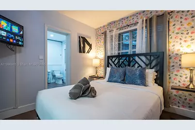 1305 Funston, Hollywood, FL 33019 - Photo 18