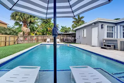 1305 Funston, Hollywood, FL 33019 - Photo 8