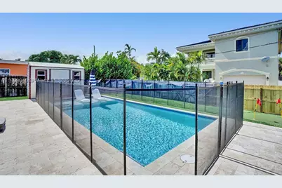 1305 Funston, Hollywood, FL 33019 - Photo 32