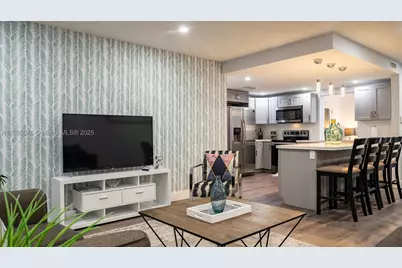 1305 Funston, Hollywood, FL 33019 - Photo 10