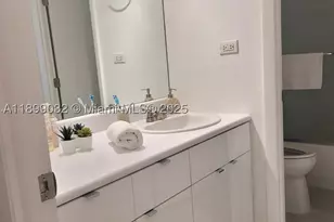 2301 Collins, Miami Beach, FL 33139 - Photo 8