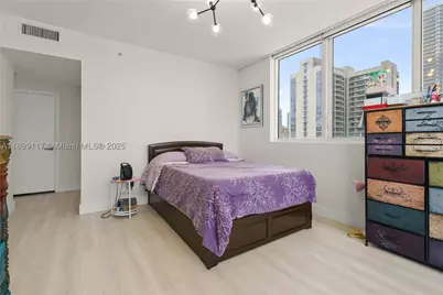 253 NE 2nd #2003, Miami, FL 33132 - Photo 22
