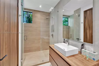 2110 NE 197th, Miami, FL 33179 - Photo 58