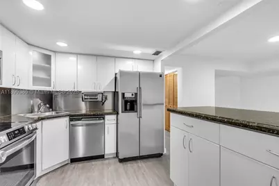 2333 Brickell #PH208, Miami, FL 33129 - Photo 12