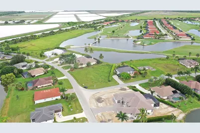 18018 Royal Hammock, Naples, FL 34114 - Photo 6