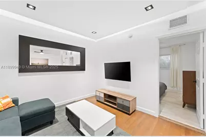 1515 West #9, Miami Beach, FL 33139 - Photo 6