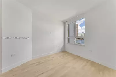 848 Brickell Key #204, Miami, FL 33131 - Photo 36
