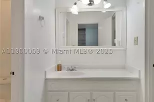 100 Lincoln, Miami Beach, FL 33139 - Photo 14