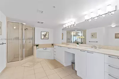 16699 Collins #3604, Sunny Isles Beach, FL 33160 - Photo 10