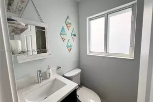312 Elm, Hollywood, FL 33019 - Photo 42