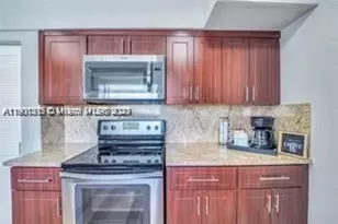410 Pennsylvania, Fort Lauderdale, FL 33312 - Photo 12