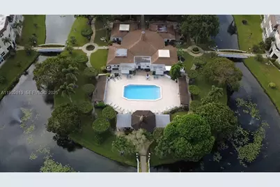 4700 NW 35th #602, Lauderdale Lakes, FL 33319 - Photo 6