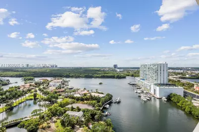 16500 Collins #2055, Sunny Isles Beach, FL 33160 - Photo 54