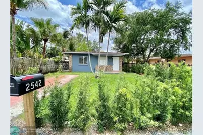 2540 NE 181st, North Miami Beach, FL 33160 - Photo 1