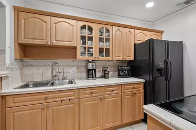 7231 SW 6th, Miami, FL 33144 - Photo 6