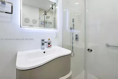 7231 SW 6th, Miami, FL 33144 - Photo 20