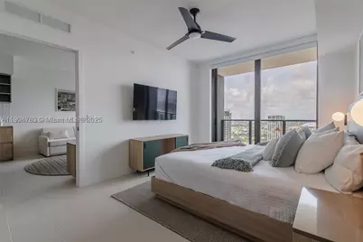 159 NE 6th #3404, Miami, FL 33132 - Photo 18