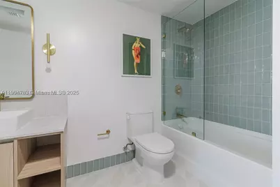 159 NE 6th #3404, Miami, FL 33132 - Photo 24