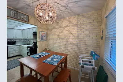 108 Bravado #8, Palm Beach Shores, FL 33404 - Photo 4