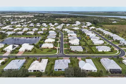 2547 Saint Lucia, Vero Beach, FL 32967 - Photo 48