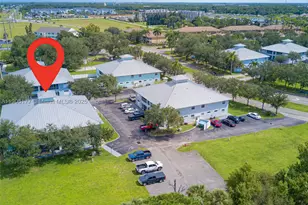 1050 Hancock Creek S, Cape Coral, FL 33909 - Photo 16