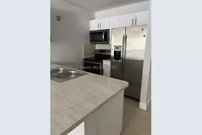 2701 Riverside #203-B, Coral Springs, FL 33065 - Photo 6