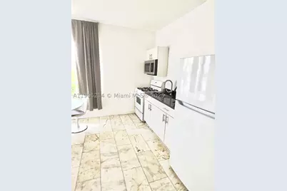 1526 Pennsylvania #2, Miami Beach, FL 33139 - Photo 4