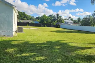 295 NE 150th, Miami, FL 33161 - Photo 8