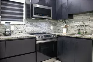 295 NE 150th, Miami, FL 33161 - Photo 36