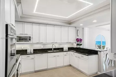 20201 E Country Club #1903, Aventura, FL 33180 - Photo 12