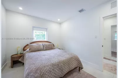 545 NW 47th, Miami, FL 33127 - Photo 24