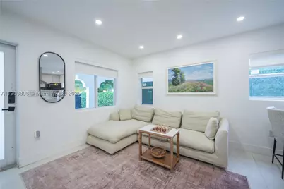 545 NW 47th, Miami, FL 33127 - Photo 4