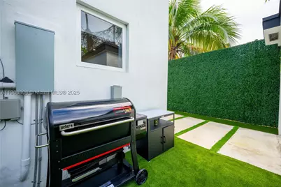 545 NW 47th, Miami, FL 33127 - Photo 42