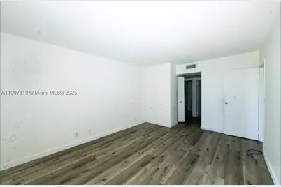 20379 W Country Club #737, Aventura, FL 33180 - Photo 12