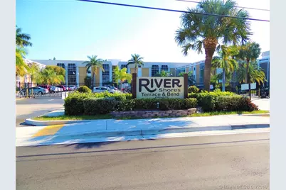 3040 NE 16th #216, Oakland Park, FL 33334 - Photo 2