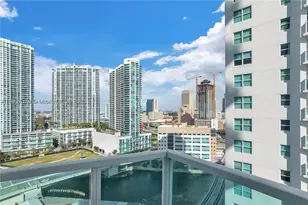 41 SE 5th, Miami, FL 33131 - Photo 1