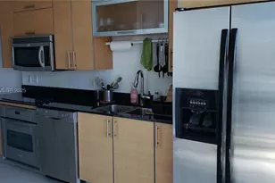 60 SW 13th, Miami, FL 33130 - Photo 2