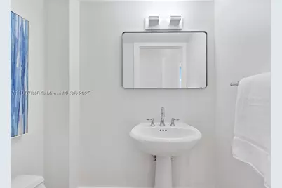808 Brickell Key #3901, Miami, FL 33131 - Photo 38