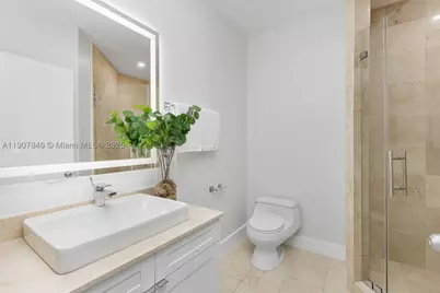 808 Brickell Key #3901, Miami, FL 33131 - Photo 34